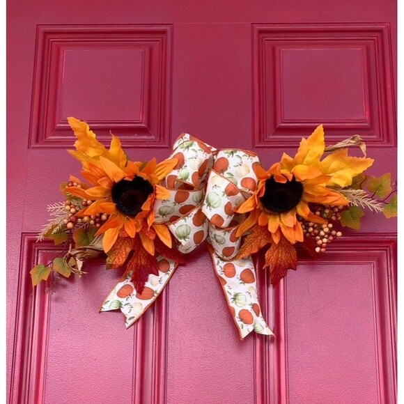 Fall Sunflower Lantern Swag: Autumn Mantle Centerpiece - Picture 9 of 10